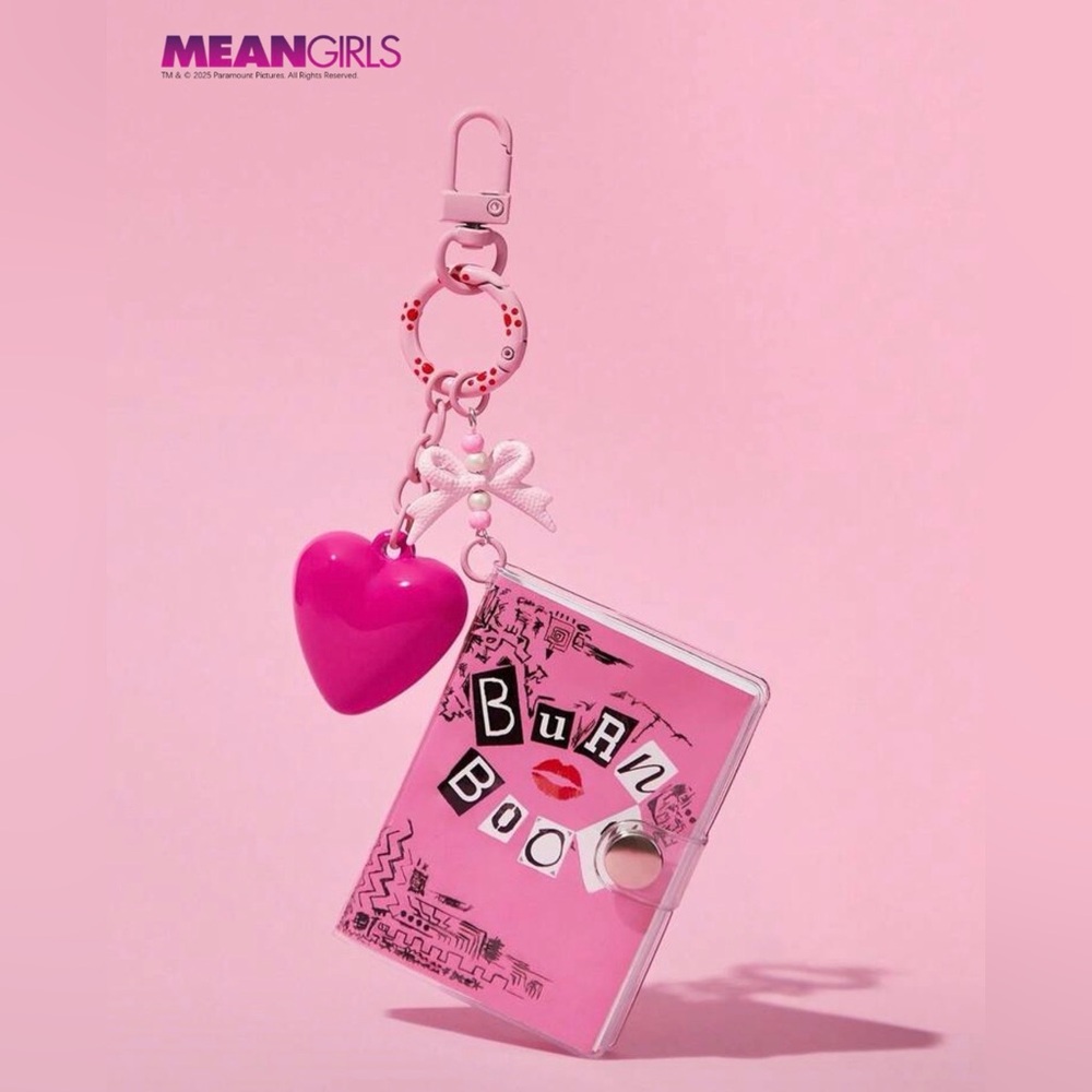 Mean Girls “Burn Book” keychain - Picture 4 of 7